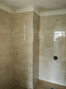 Завършена баня в къща